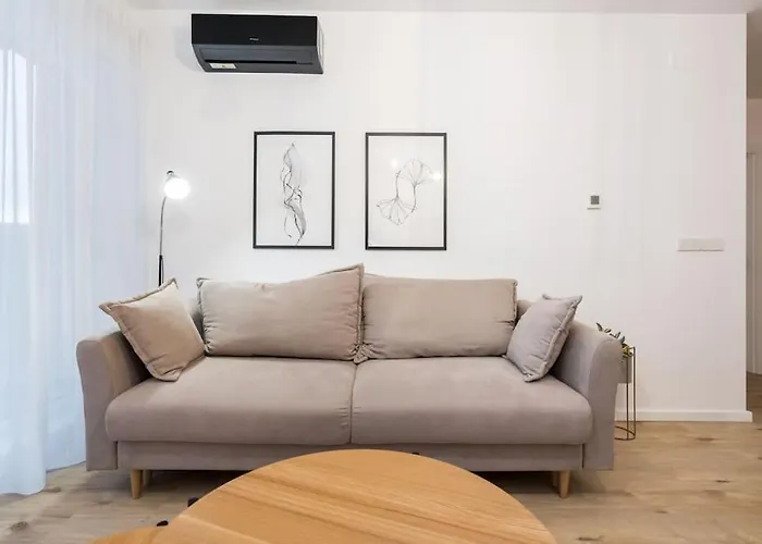 Belvedere Comfort Zone Апартаменти Бухарест